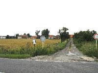 p��stupov� cesta na pozemek